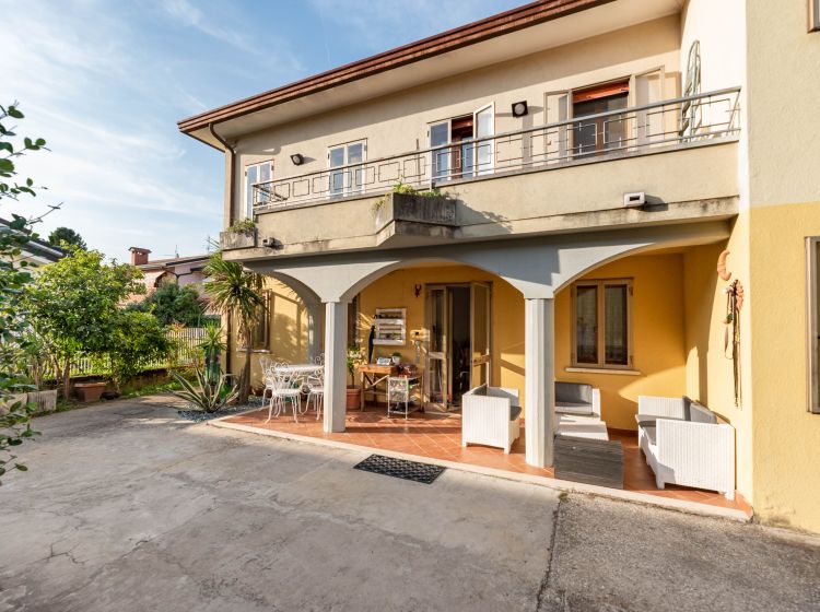 Villa in vendita, via Montegrotto  39, Abano Terme