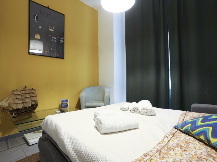 Quadrilocale in vendita, Vico San Maria Ad Agnone  18, Centro, Napoli