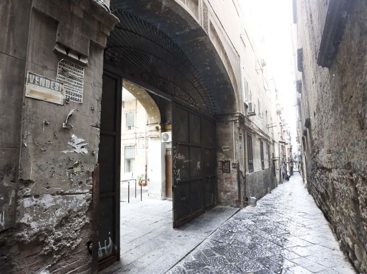Appartamento in vendita, Vico San Maria Ad Agnone 18, Centro, Napoli
