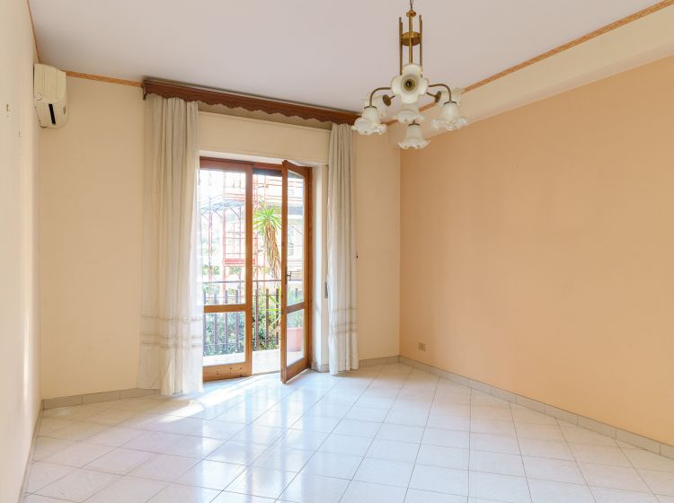 Trilocale in vendita, via Vittorio Emanuele  250, Aci Catena