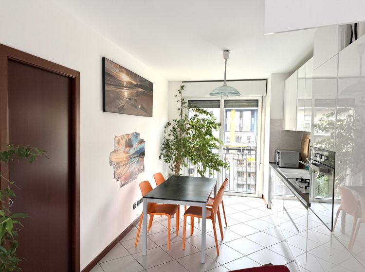Trilocale in affitto, via Enrico Cialdini  34, Affori, Milano