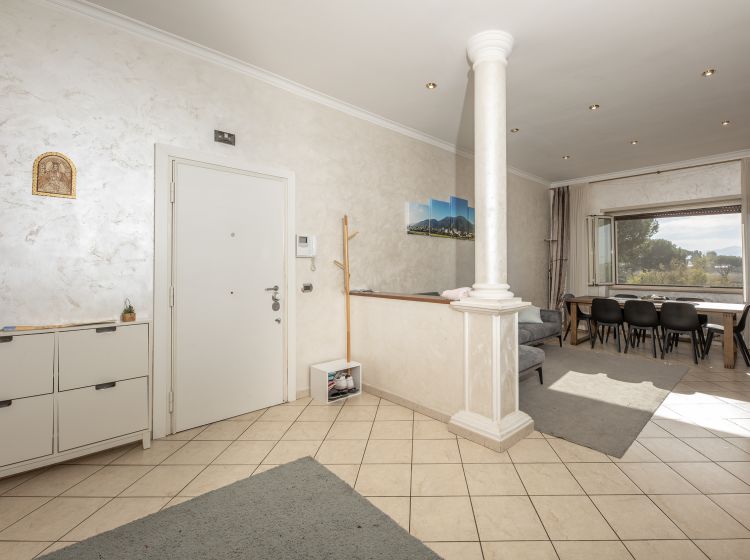 Quadrilocale in vendita, via Montemiletto  69, Borghesiana, Roma