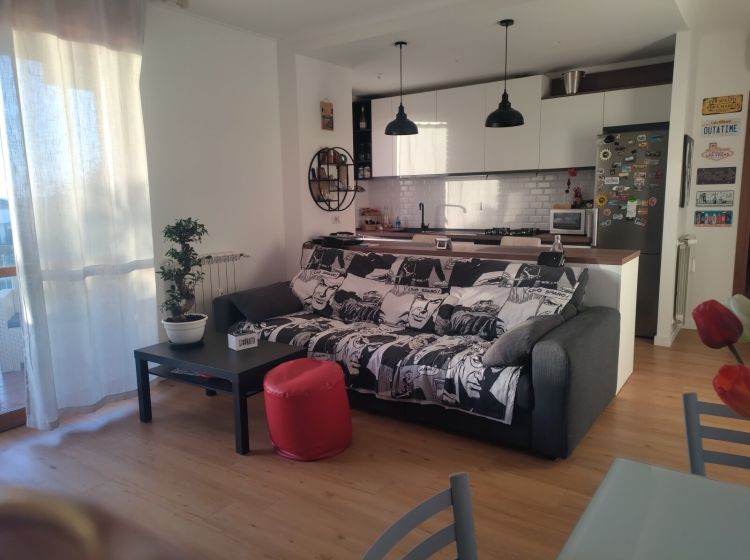 Trilocale in vendita, via Pagoda Bianca  71, Torrino, Roma