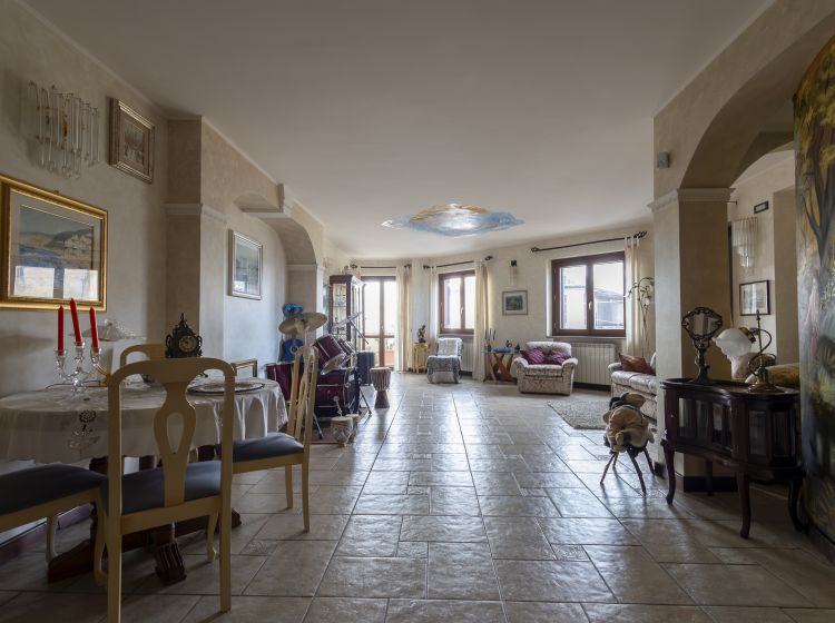Stabile o palazzo in vendita, via Vincenzo D&#039;Amato  70, Centro Storico, Catanzaro