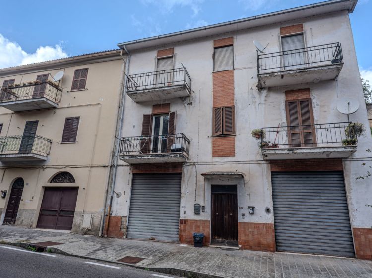 Quadrilocale in vendita, via Piave 30/C, Gradoli