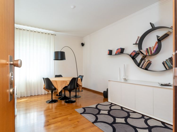 Quadrilocale in vendita, via Duca degli Abruzzi  83, Trappeto, San Giovanni La Punta