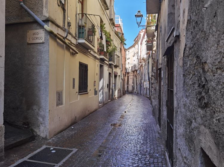 Monolocale in vendita, via Giuseppe Poerio, Centro Storico, Catanzaro