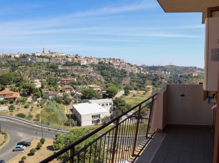 Trilocale in vendita, viale Vincenzo de Filippis  148, De Filippis, Catanzaro