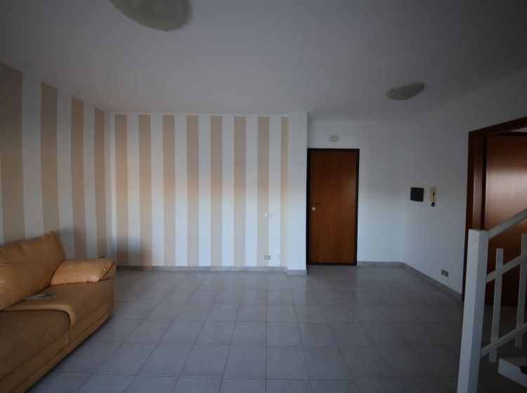 Quadrilocale in vendita, Piazza Sandro Pertini  12, Taranto