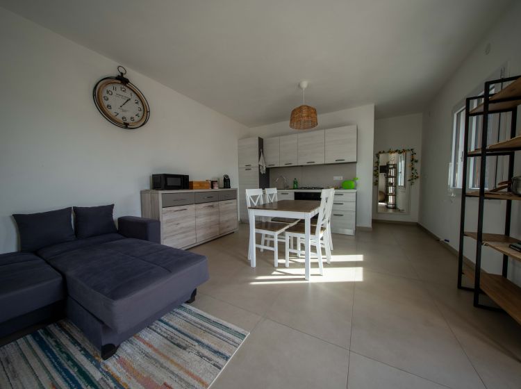 Trilocale in vendita, via Tumbarino, Stintino