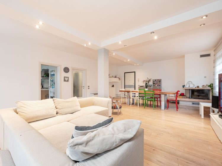 Appartamento in vendita, via Udine  15, Villatora, Saonara