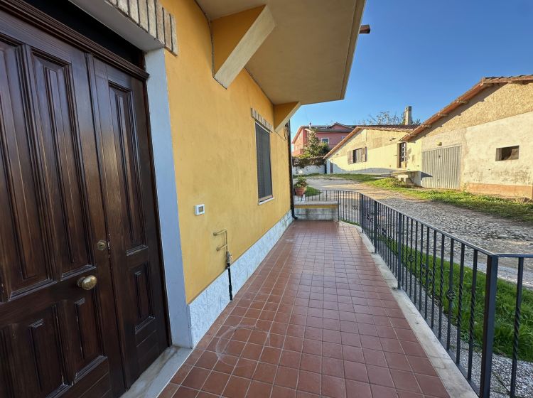 Terratetto plurifamiliare in vendita, via Salvaiella  7, Villa Raspa, Spoltore