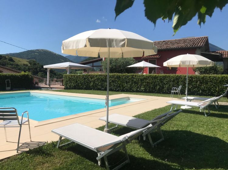 Rustico in vendita, via Colombara, Buonconsiglio, Frontone