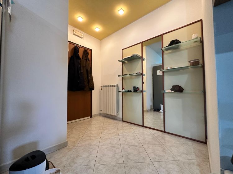 Trilocale in vendita, via Nicolò Zeno, Sottomarina, Chioggia