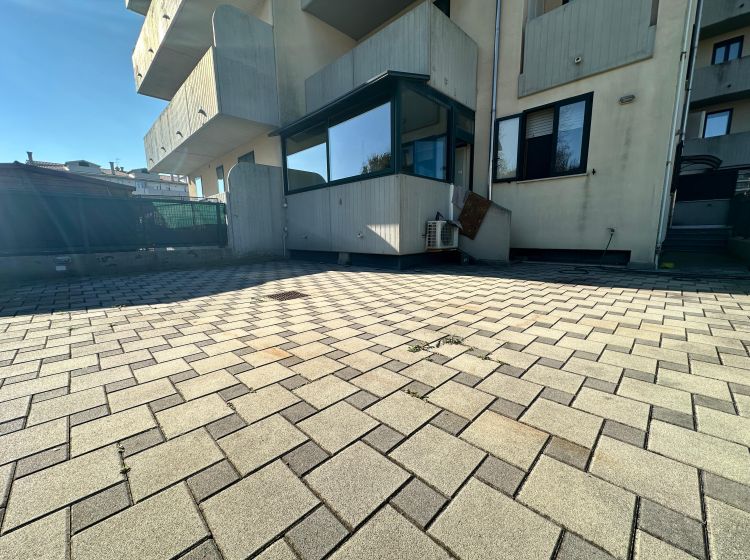 Trilocale in vendita, via Nicolò Zeno, Sottomarina, Chioggia