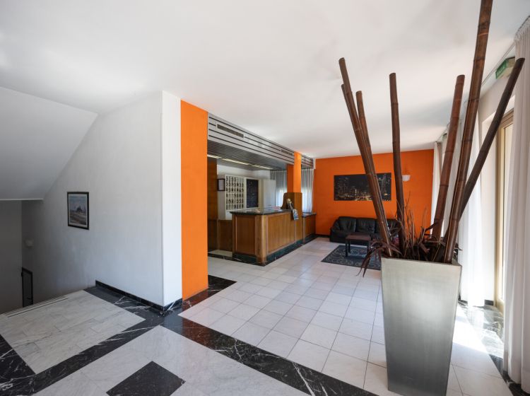 Albergo in vendita, via per Camaiore  33, Monsagrati, Pescaglia