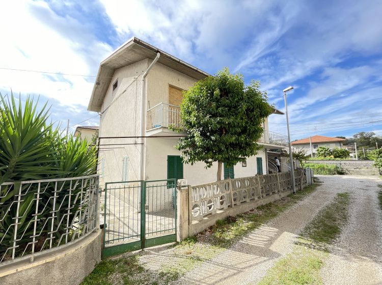 Terratetto plurifamiliare in vendita, via Alcide de Gasperi  10, Tortoreto Lido, Tortoreto