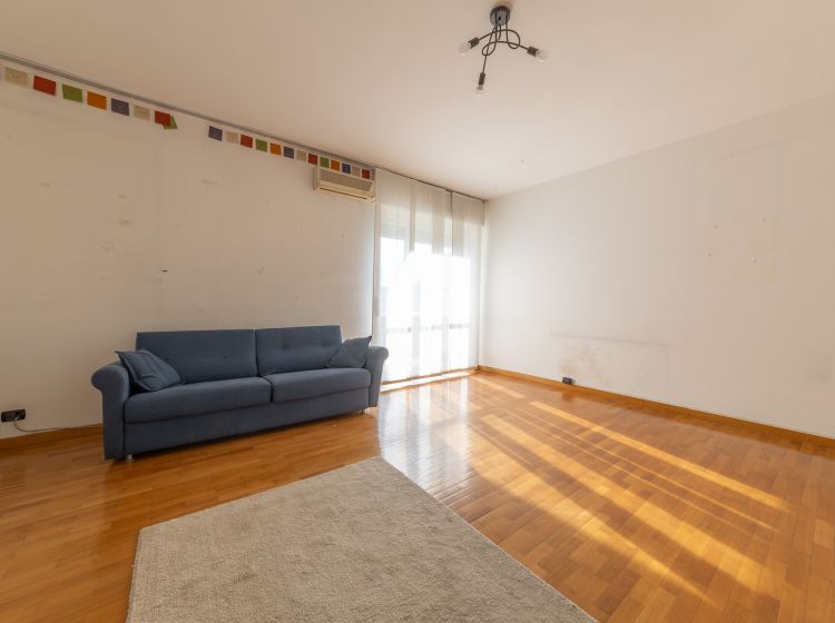 Trilocale in vendita, via Cinque Maggio  19, Viale Certosa, Milano