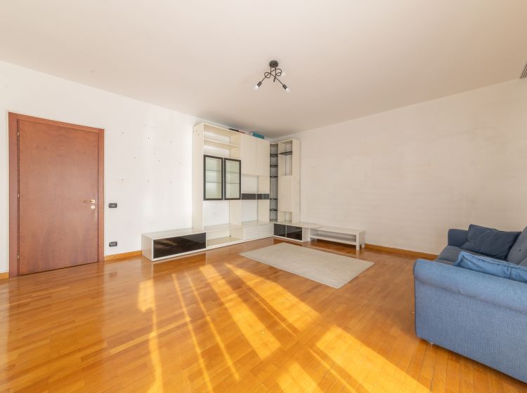 Trilocale in vendita, via Cinque Maggio  19, Viale Certosa, Milano