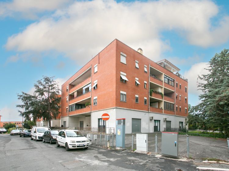 Attico in vendita, via Rosata  55, Colle Fiorito, Guidonia Montecelio