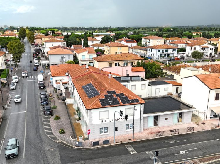 Stabile o palazzo in vendita, via Aurelia Nord  6, La California, Bibbona