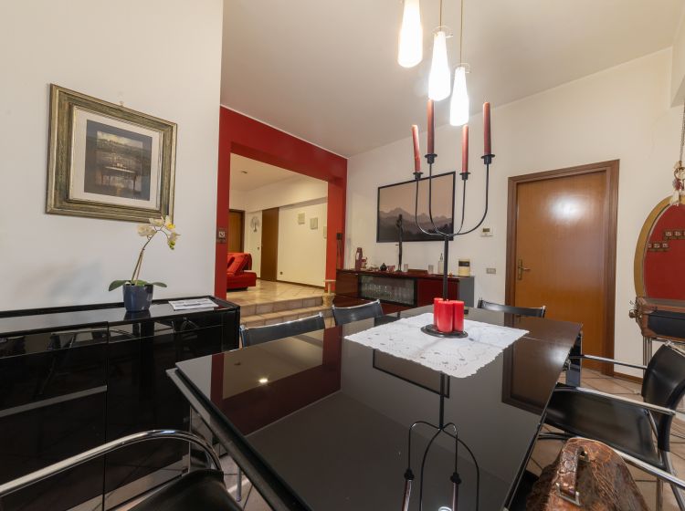 Appartamento in vendita, via Vittorio Alfieri  19, Cerro Maggiore