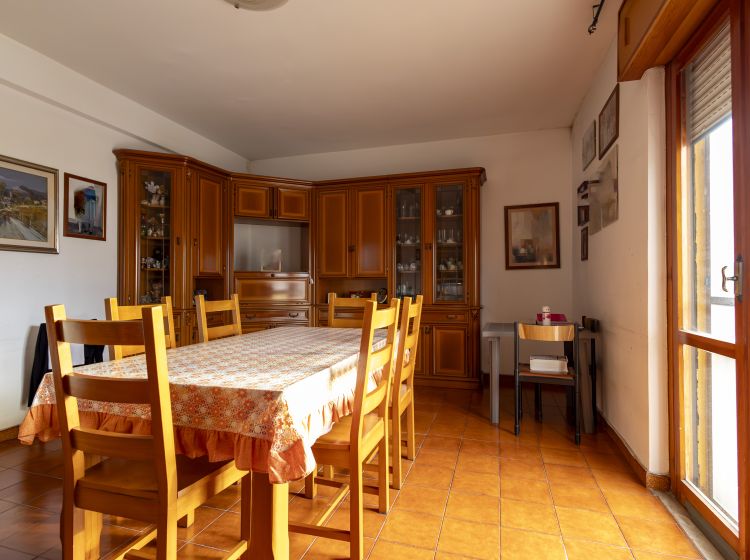 Quadrilocale in vendita, viale Cassiodoro  279, Santa Maria, Catanzaro