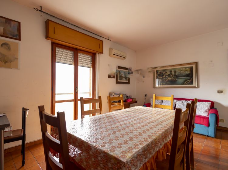 Quadrilocale in vendita, viale Cassiodoro  279, Santa Maria, Catanzaro