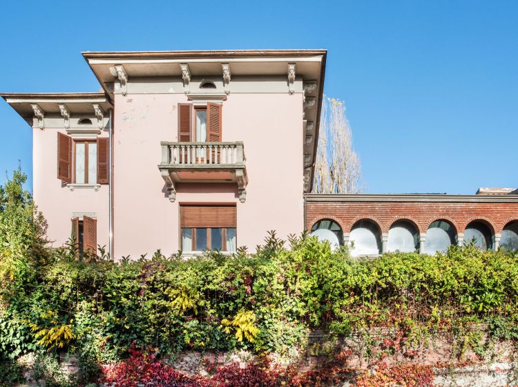 Villa in vendita, via IV Novembre  5, Varzi