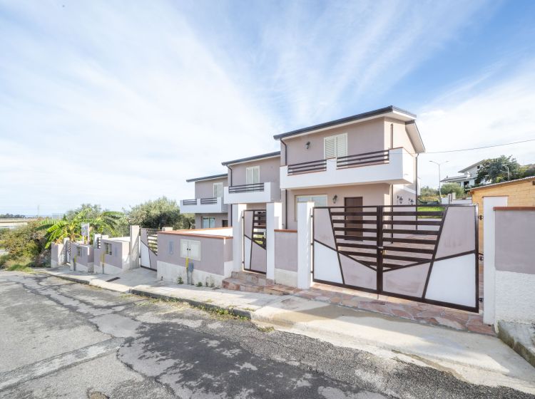 Villa in vendita, via Giuseppe Di Mario, Furnari