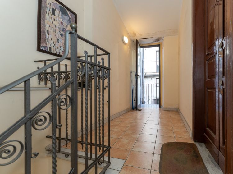 Bilocale in vendita, via Gabriello Carnazza  13, Centro Storico, Catania