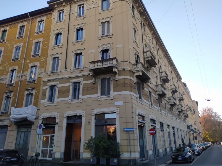 Trilocale in vendita, via Coluccio Salutati  17, Pagano, Milano