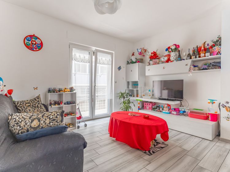 Trilocale in vendita, via Gabriele D&#039;Annunzio  107, Acquaviva Delle Fonti