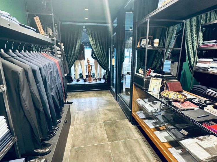 Attività / Licenza in vendita, via Benedetto Cairoli  94, Dolo