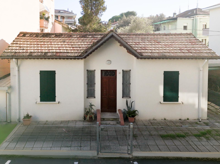 Villa in vendita, via Bruno Buozzi  2/C, Cattolica