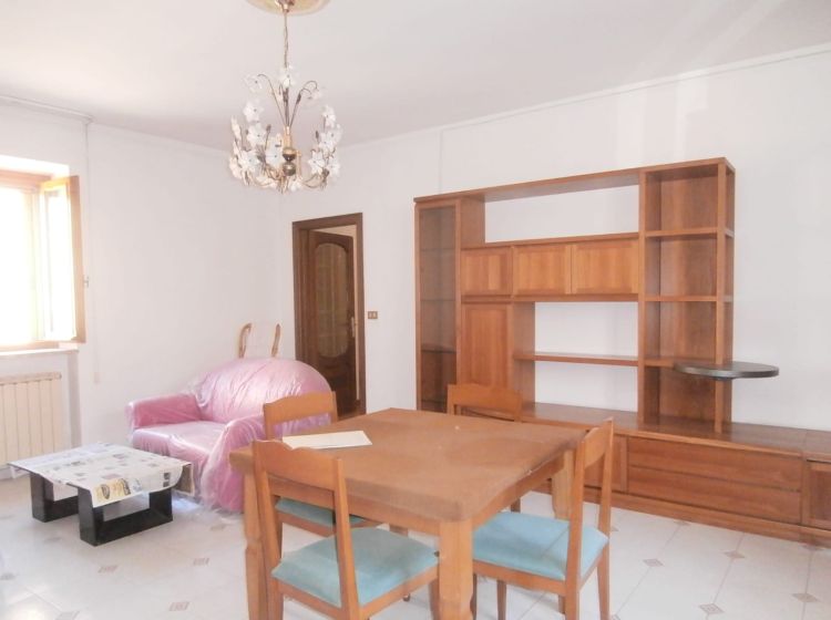 Bilocale in vendita, via Dottor Magnani, Breme