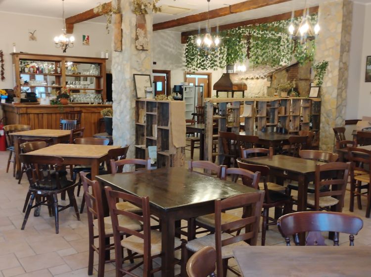 Attività / Licenza in affitto, Cavita, Catanzaro