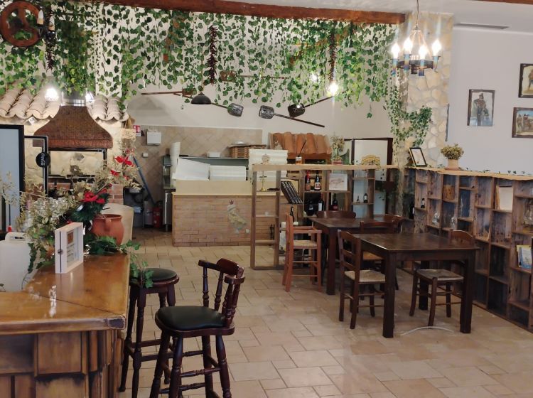 Attività / Licenza in affitto, Cavita, Catanzaro