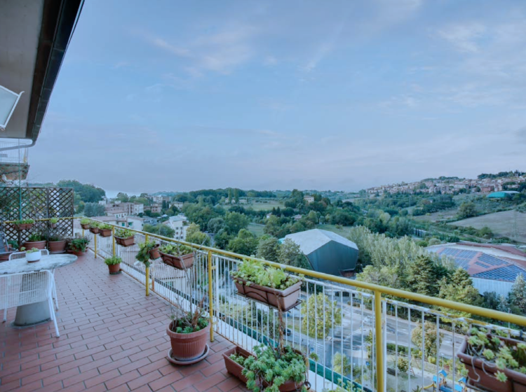 Quadrilocale in vendita, viale Camillo Benso di Cavour  238, Siena