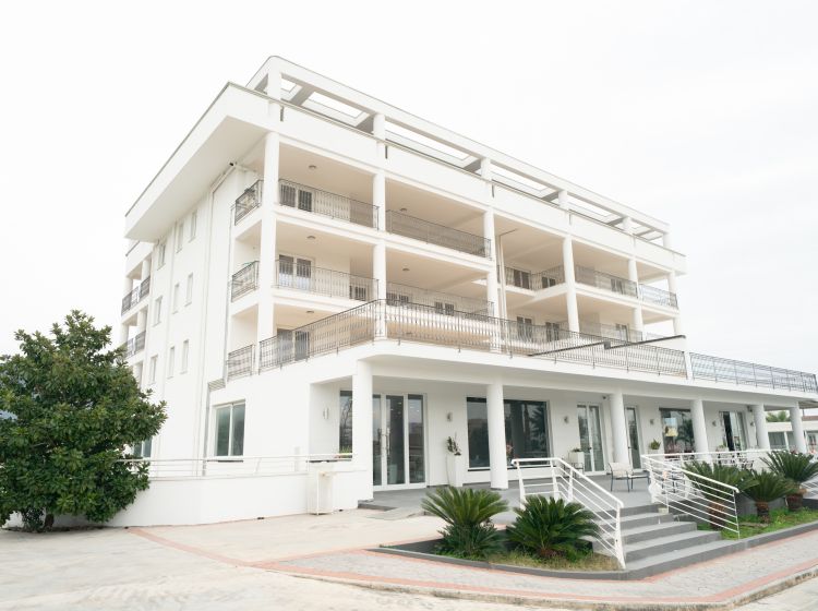 Stabile o palazzo in vendita, Montedecoro, Maddaloni