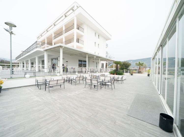 Stabile o palazzo in vendita, Montedecoro, Maddaloni