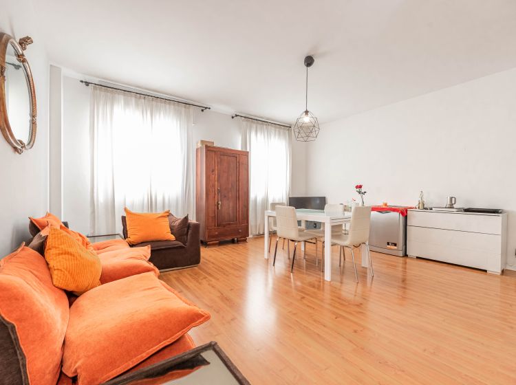 Bilocale in vendita, via A. Volta  39, Abano Terme