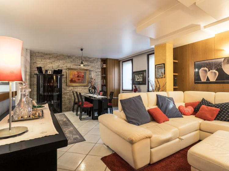 Quadrilocale in vendita, via della Vittoria  8, Bonate Sopra