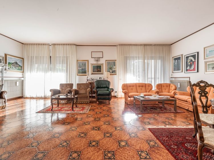 Villa in vendita, via Torino  20, Tencarola, Selvazzano Dentro