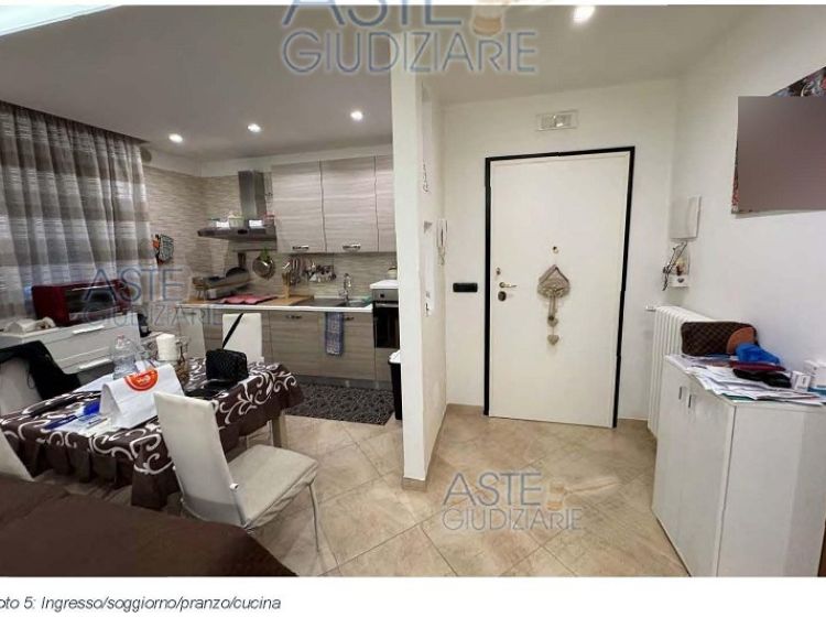 Trilocale in vendita, via Francesco Eugenio Silvestri  13, San Paolo, Bari