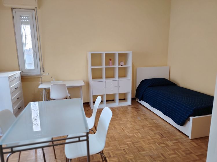 Monolocale in affitto, via Teodoro Lovati  20, Policlinico, Pavia