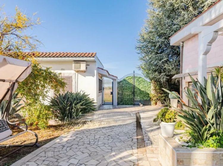 Quadrilocale in vendita, Strada Comunale Marrone, Capurso