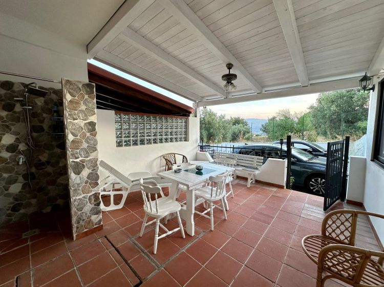 Villa in vendita, Villaggio Lopilato, Caminia, Stalettì