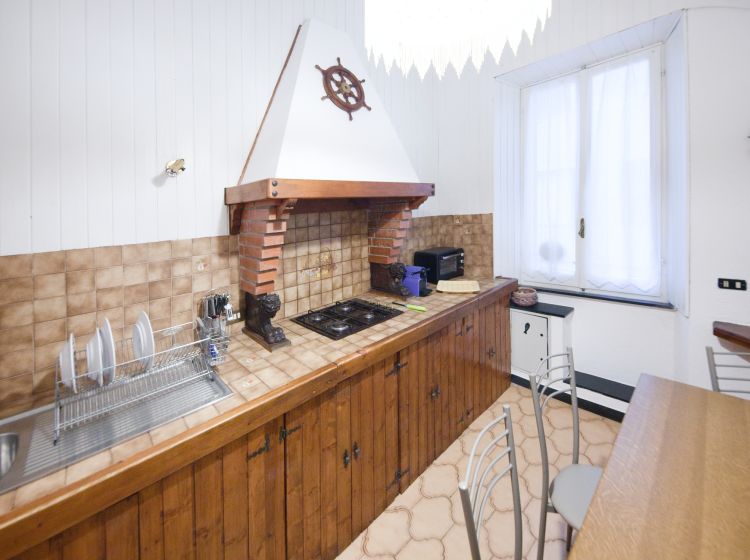 Trilocale in vendita, via Giuseppe Garibaldi  186, San Rocco, Camogli