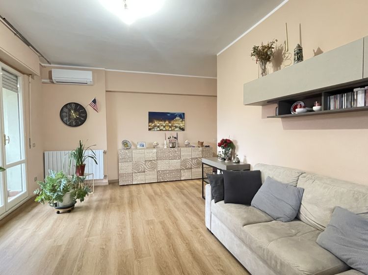 Attico in vendita, via Nazionale  5, Bellante